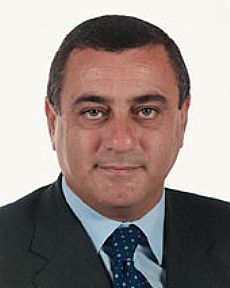 Amici, votate Luiggi!